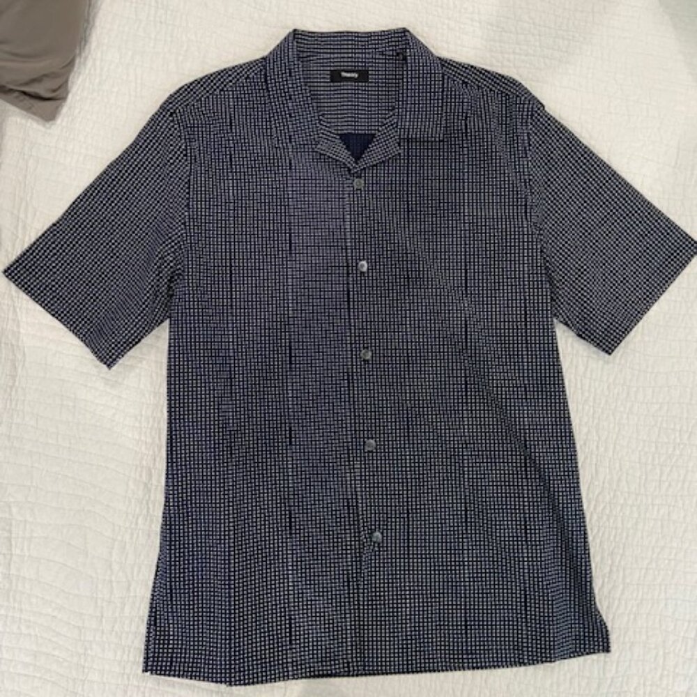 Theory Short Sleeve Printed Camp Shirt - New with tags